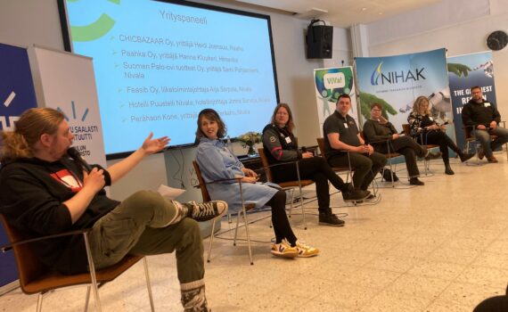 ViVa-hankkeen tulevaisuuspäivässä oli yrittäjäpaneeli, jossa oli vastuullisuusvalmennukseen osallistuneita yrityksiä.